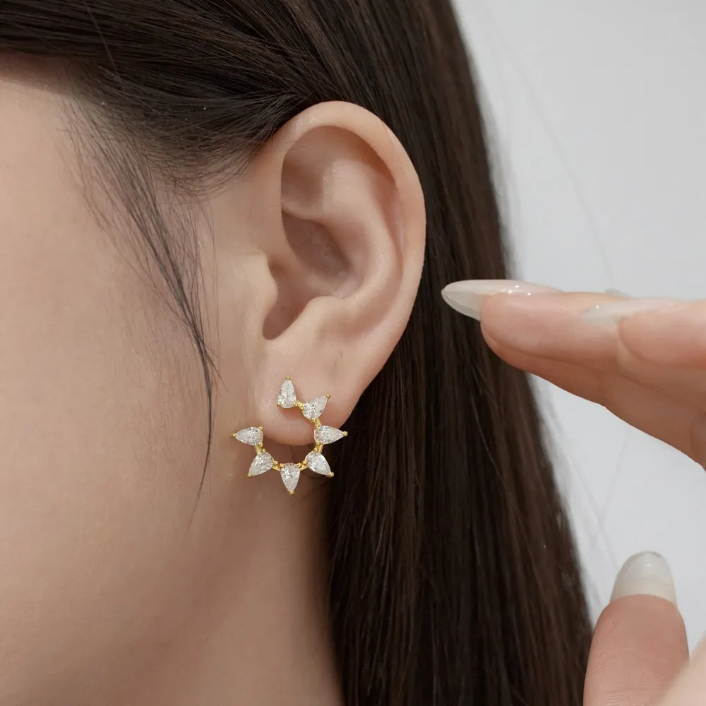 Waterdrop Zirconia Flower Stud Earring 40200511 - image1