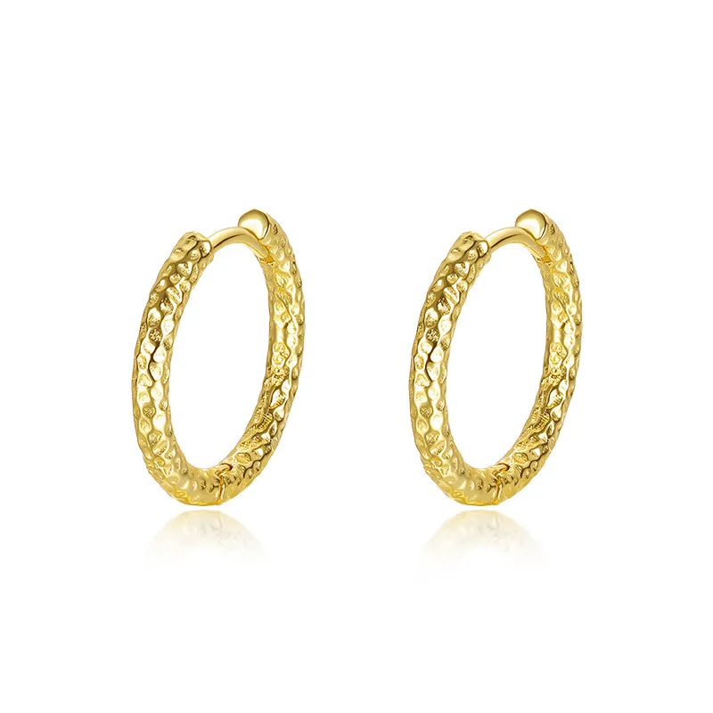 Classic Hammer Pattern Hoop Earring 60200142