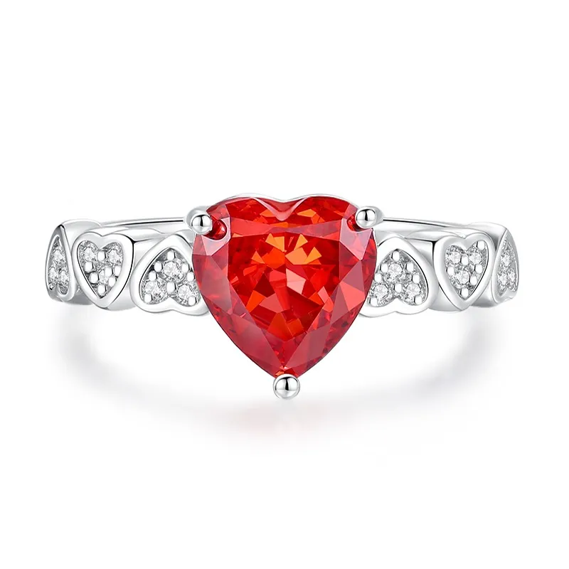 8A High Carbon Zirconia Heart Ring 70300090